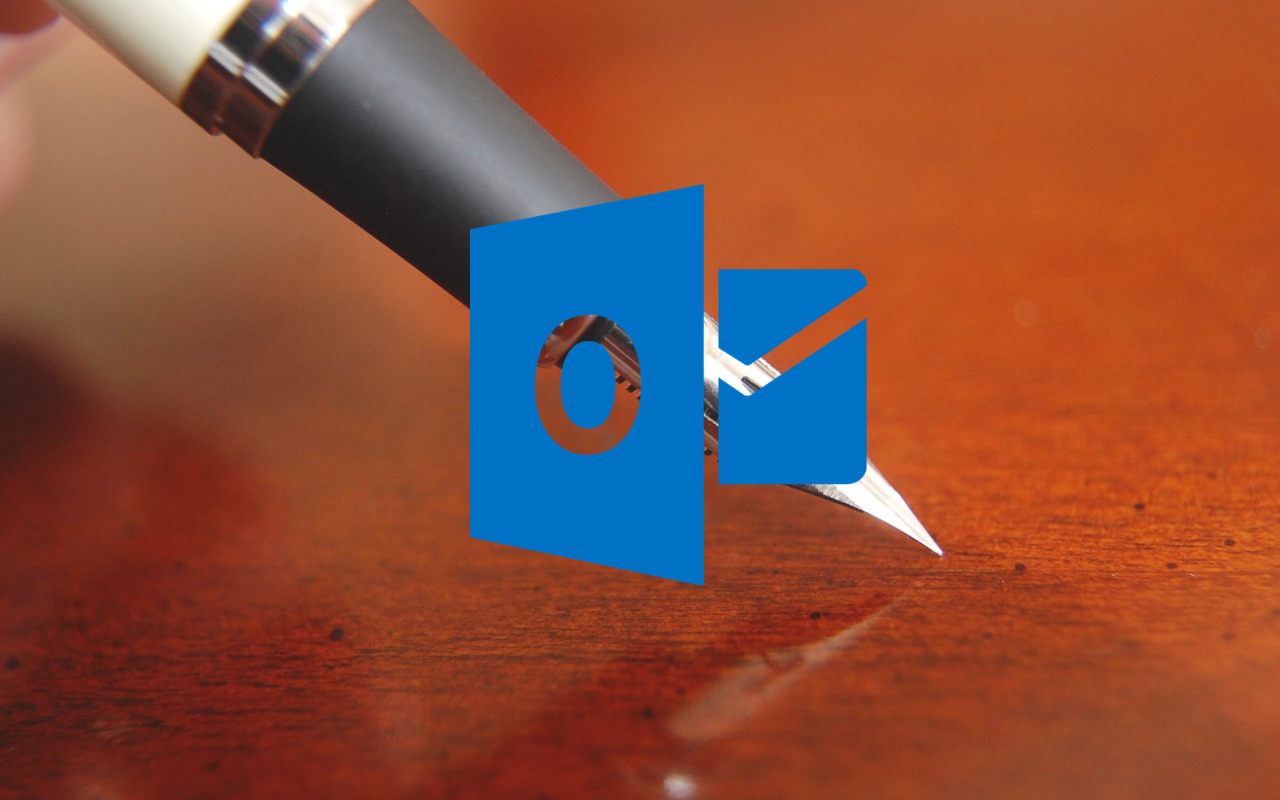 كيفية إضافة وتحرير التواقيع في Outlook Web و Desktop و Phone