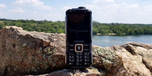 Cectdigi T9900: هاتف محمول لصياد أو صياد أو مقيم في الصيف