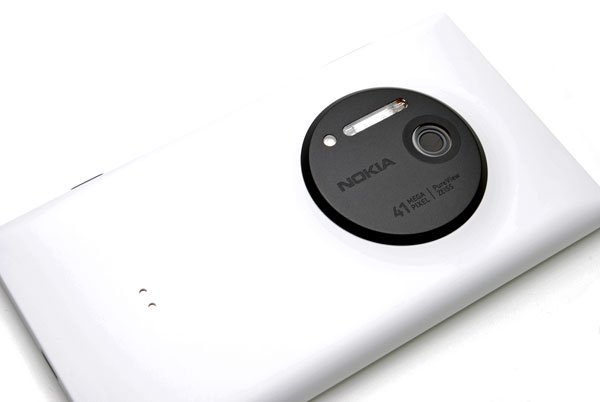Nokia Lumia 1020 معاينة الفيديو والتقاط الصور 2