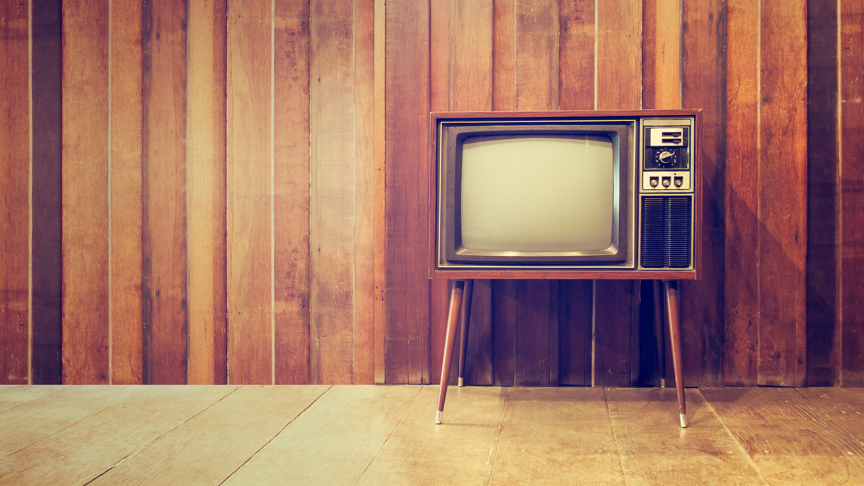 Freeview Play vs Freesat vs YouView: ما هي خدمة التليفزيون المجانية التي يمكنك مشاهدتها؟