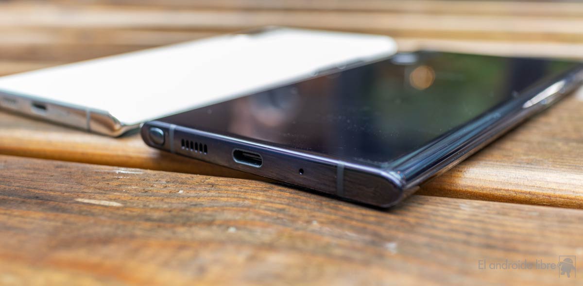 اختبرنا سامسونج Galaxy Note  10: أكثر قوة وأقل كبيرة