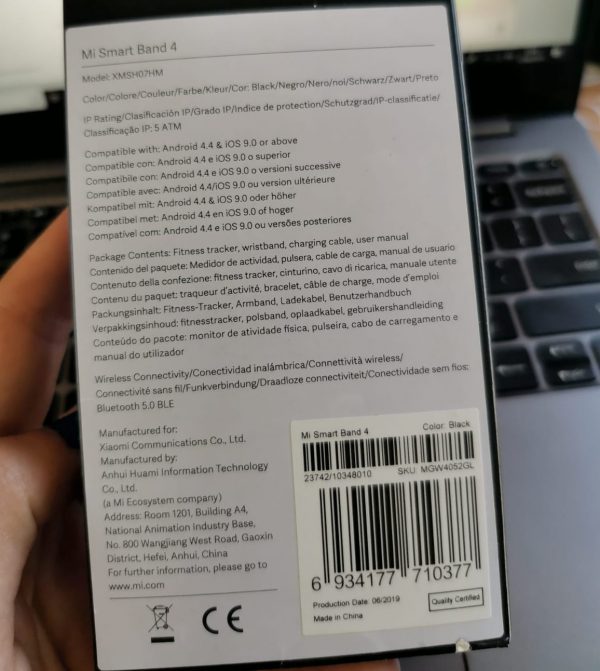 Xiaomi Mi Band 4 on Amazon: حذار من تلك كاذبة 3