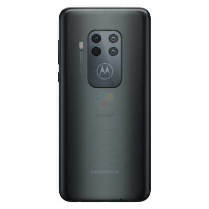 Утечка: Motorola One Zoom имеет четыре задние камеры с 5-кратным зумом 1