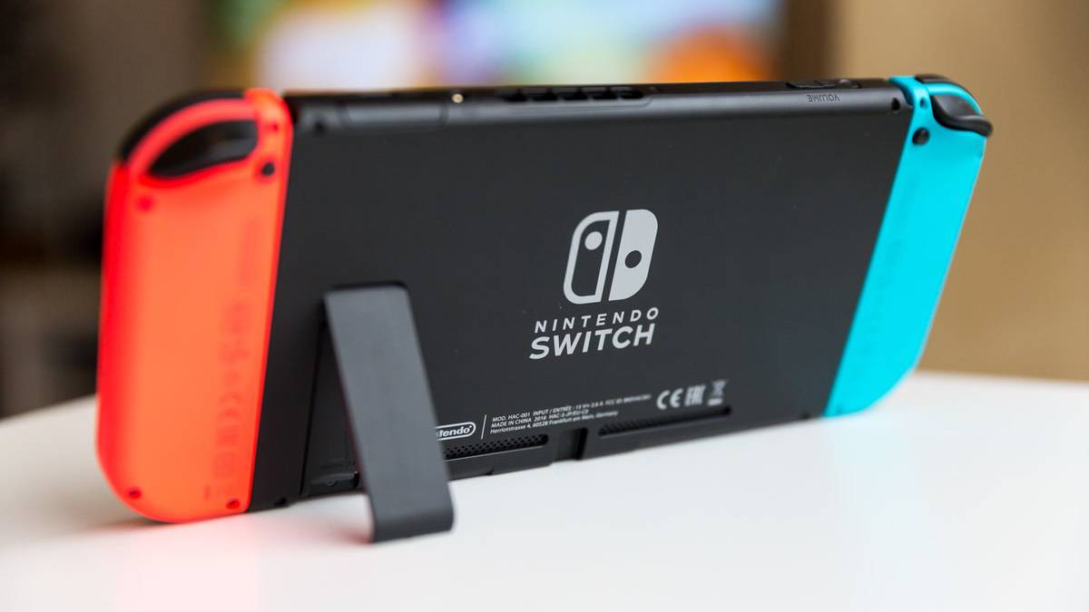 هذه هي الطريقة التي يمكنك تحديد النسخة الجديدة من Nintendo Switch مع المزيد من البطارية