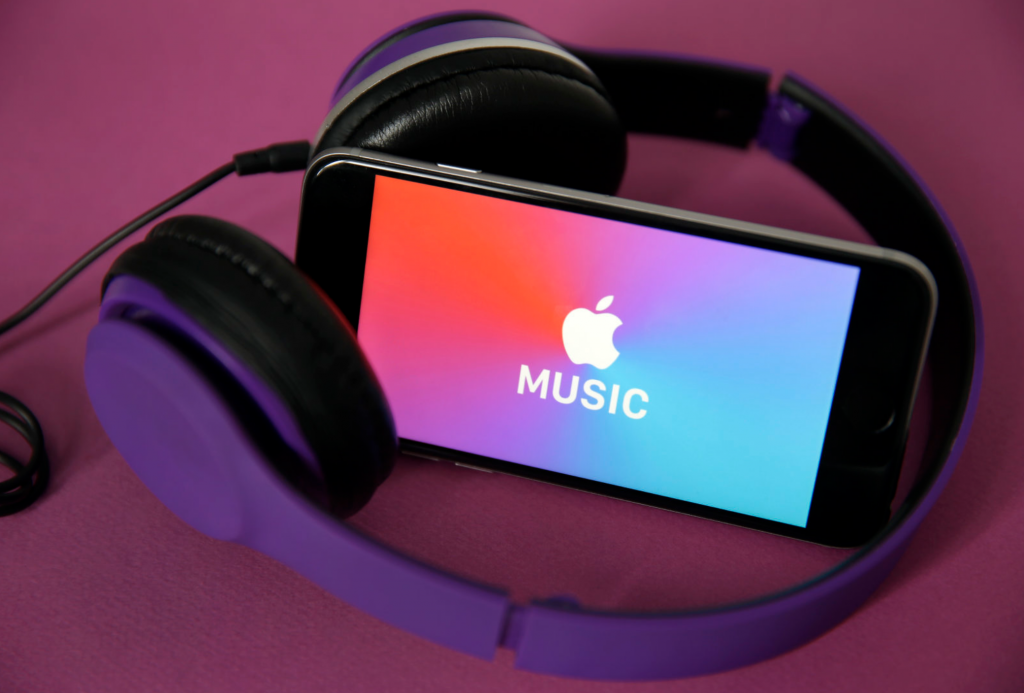 Apple إطلاق كتالوج أساتذة الموسيقى الرقمية