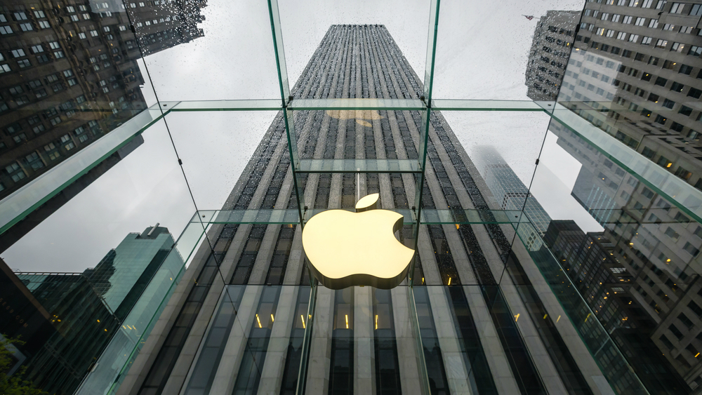 Apple لبدء تزويد محلات تصليح أجهزة iPhone المستقلة بالأجزاء