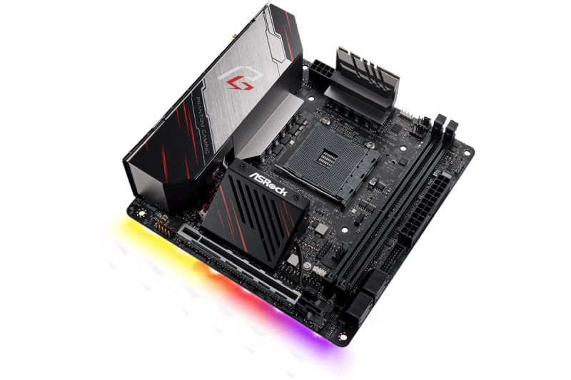 آسروك لديه AMD X570 اللوحة الأم التي تدعم الصاعقة 3 ومبردات إنتل وحدة المعالجة المركزية
