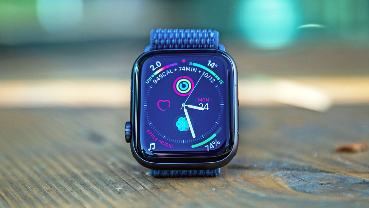 ال Apple Watch 5 يميل ليأتي في إصدارات السيراميك والتيتانيوم