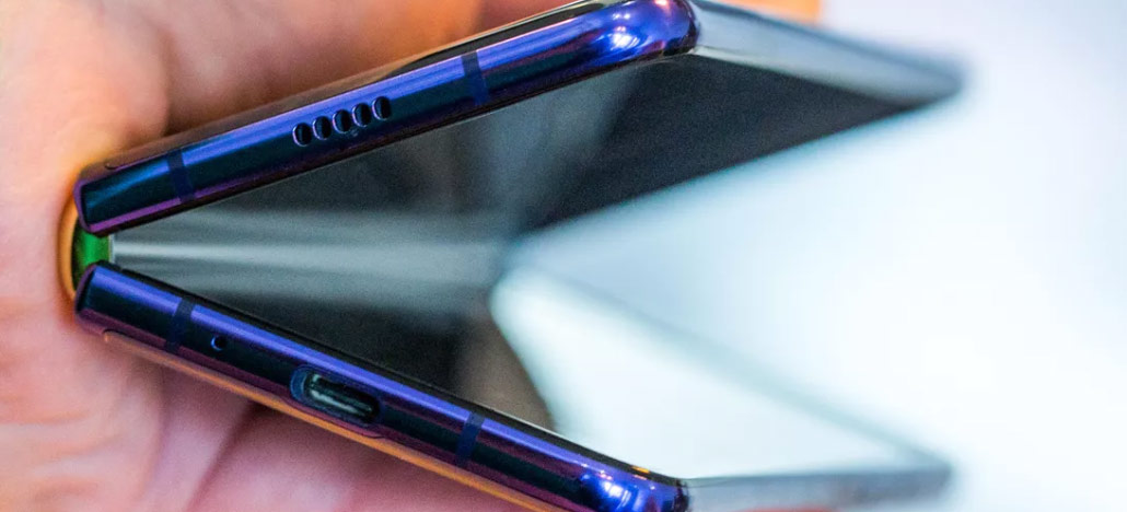 Samsung pressiona e iFixit remove sua desmontagem do Galaxy Fold do site
