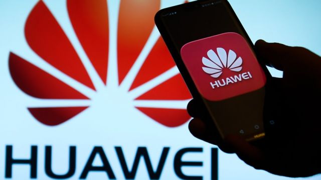 تعمل شركة Huawei على تحسين خدمة خرائط Google التنافسية
