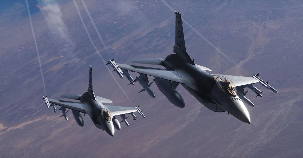 تكشف Eagle Dynamics عن وحدة DCS F-16C مع مقطورة جديدة تمامًا 1