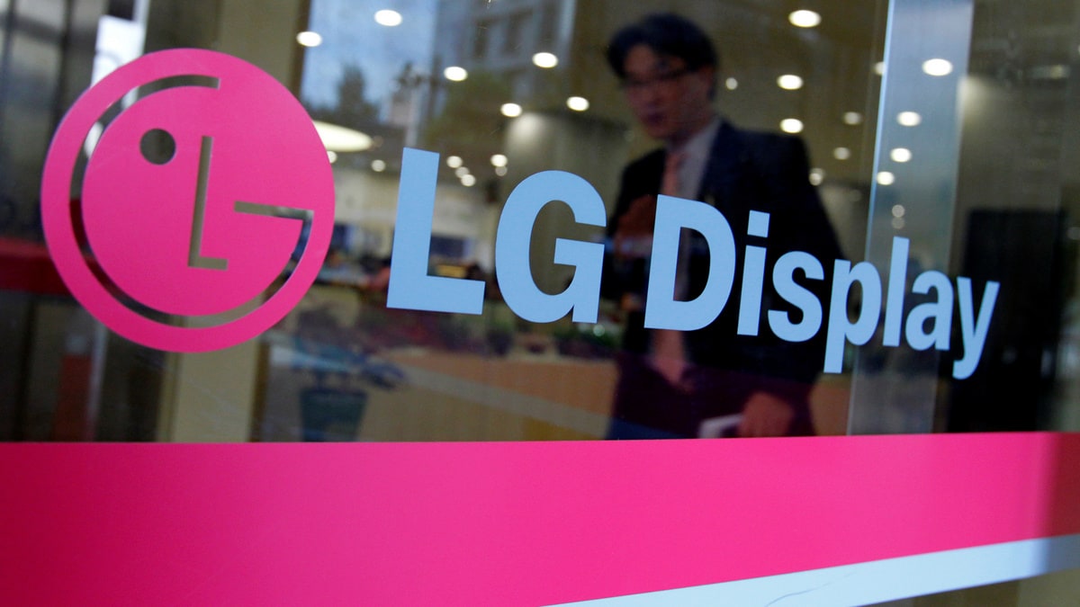 LG Display Calls for Patience in 2019 as Weak Smartphones, OLED Costs Weigh