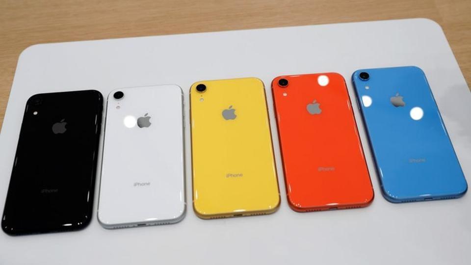 iPhone XR takes Apple to top spot in Indian premium segment