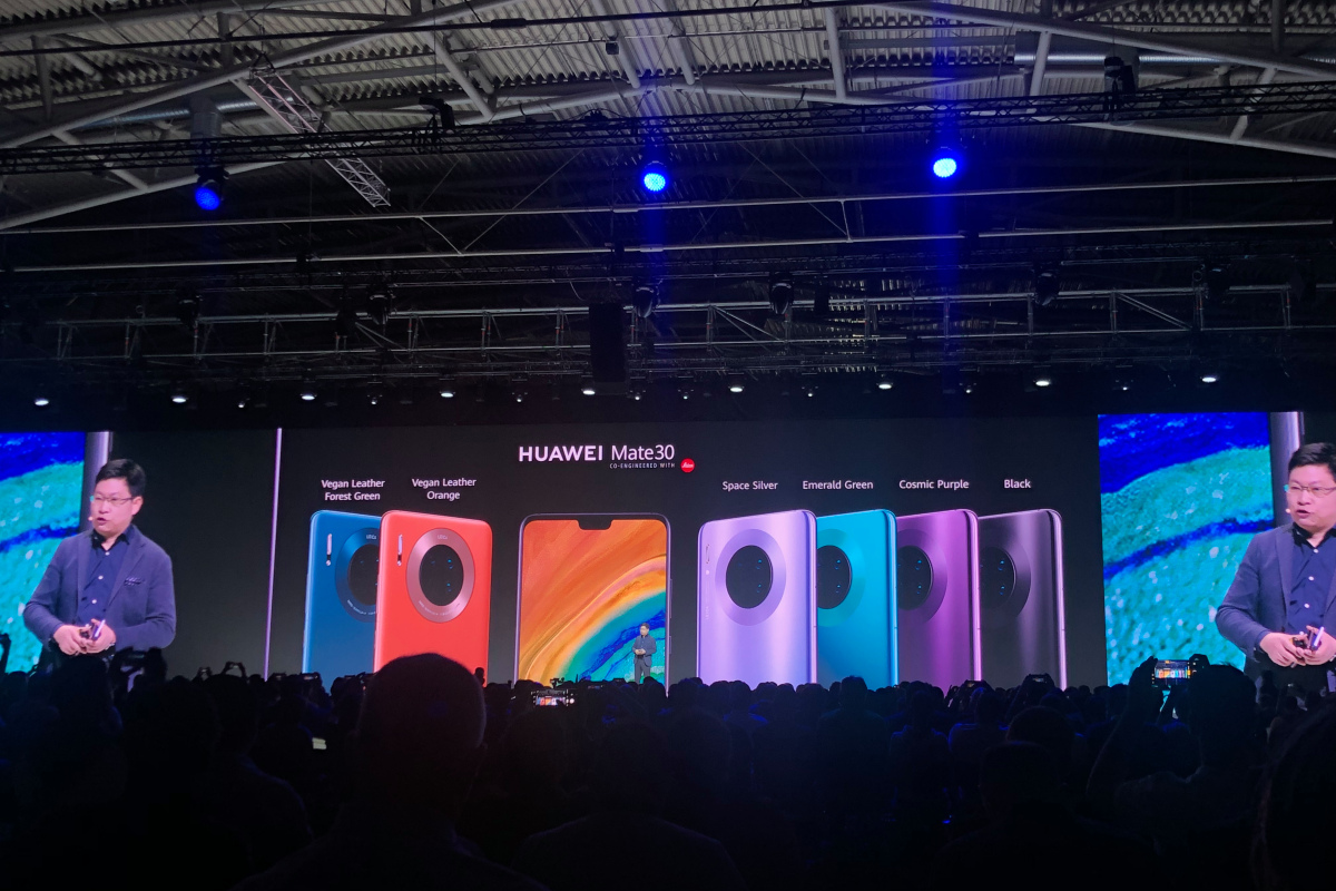 تم إطلاق هاتف Huawei Mate 30 الذكي بدون تطبيقات Google وكاميرا غريبة