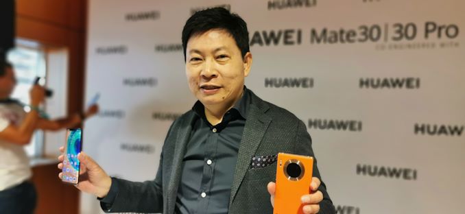 الرئيس التنفيذي لشركة Huawei ريتشارد يو سؤال وجواب: "السياسيون يلعبون الألعاب"