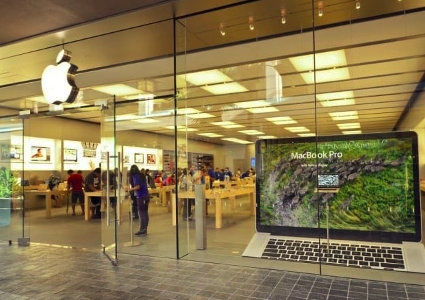 3D نافذة يعرض لجعل العودة إلى Apple مخازن