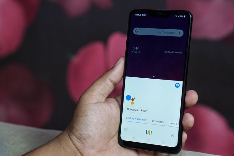 Google Assistant يمكن الآن التحدث باللغة الهندية ، 8 لغات أخرى عند الطلب