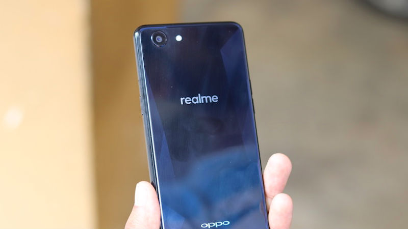 Realme XT Pro يمكن أن يكون الهاتف الأكثر بأسعار معقولة مع شاشة 90Hz