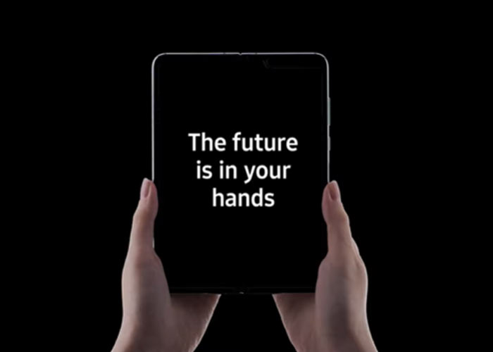 Galaxy Fold: Samsung explica en vídeo como cuidar su móvil plegable