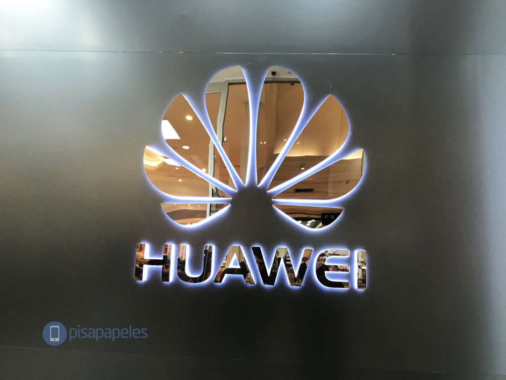 تنشر Huawei القائمة الرسمية المكونة من 17 جهاز كمبيوتر يتم تحديثها إلى Android 10