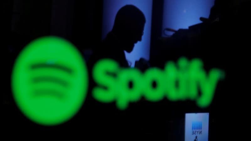 Spotify Adds Snapchat Music Sharing Feature