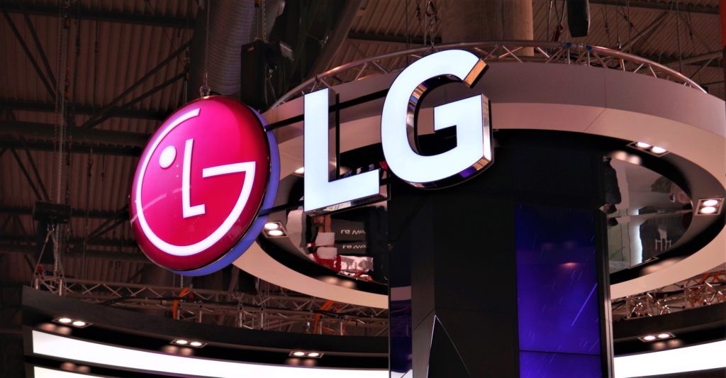 ستأتي LG G8 بتصميم مزدوج قابل للطي