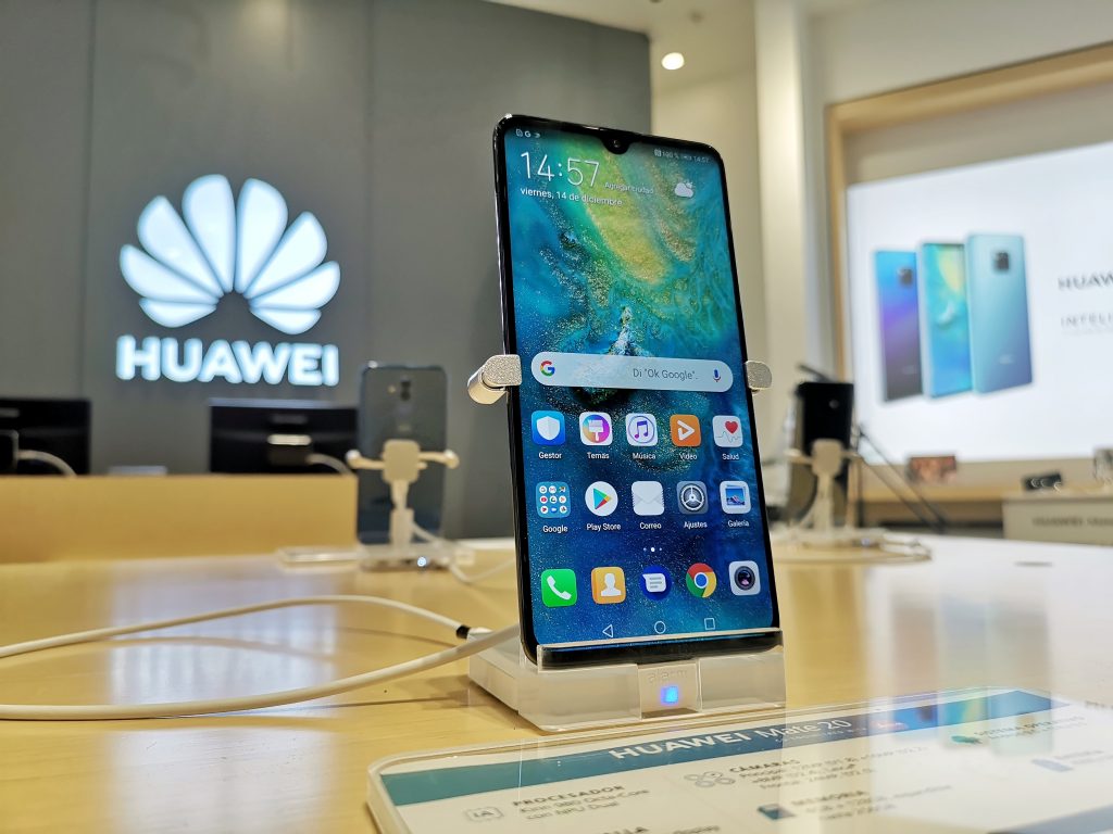 ستقوم Huawei Chile بتمديد سنة ضمان مجاني لأولئك الذين يشترون جهاز كمبيوتر خلال شهر يوليو