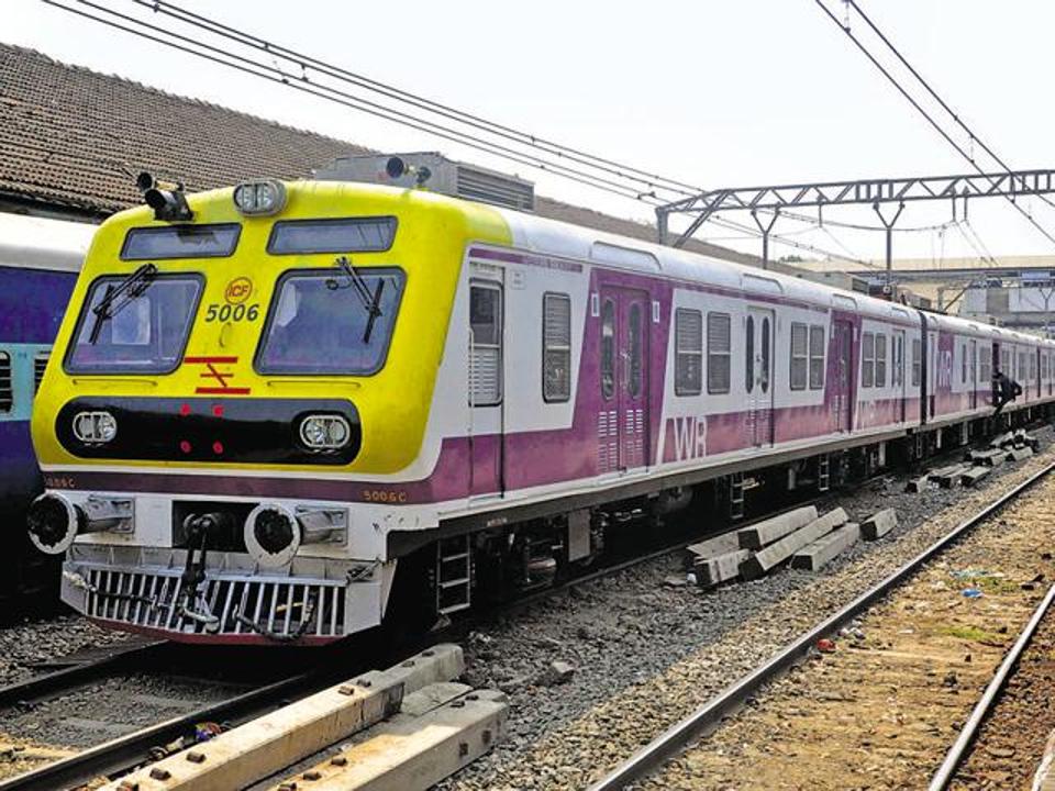 كيفية العيش تتبع مومباي القطارات المحلية باستخدام مؤشر م