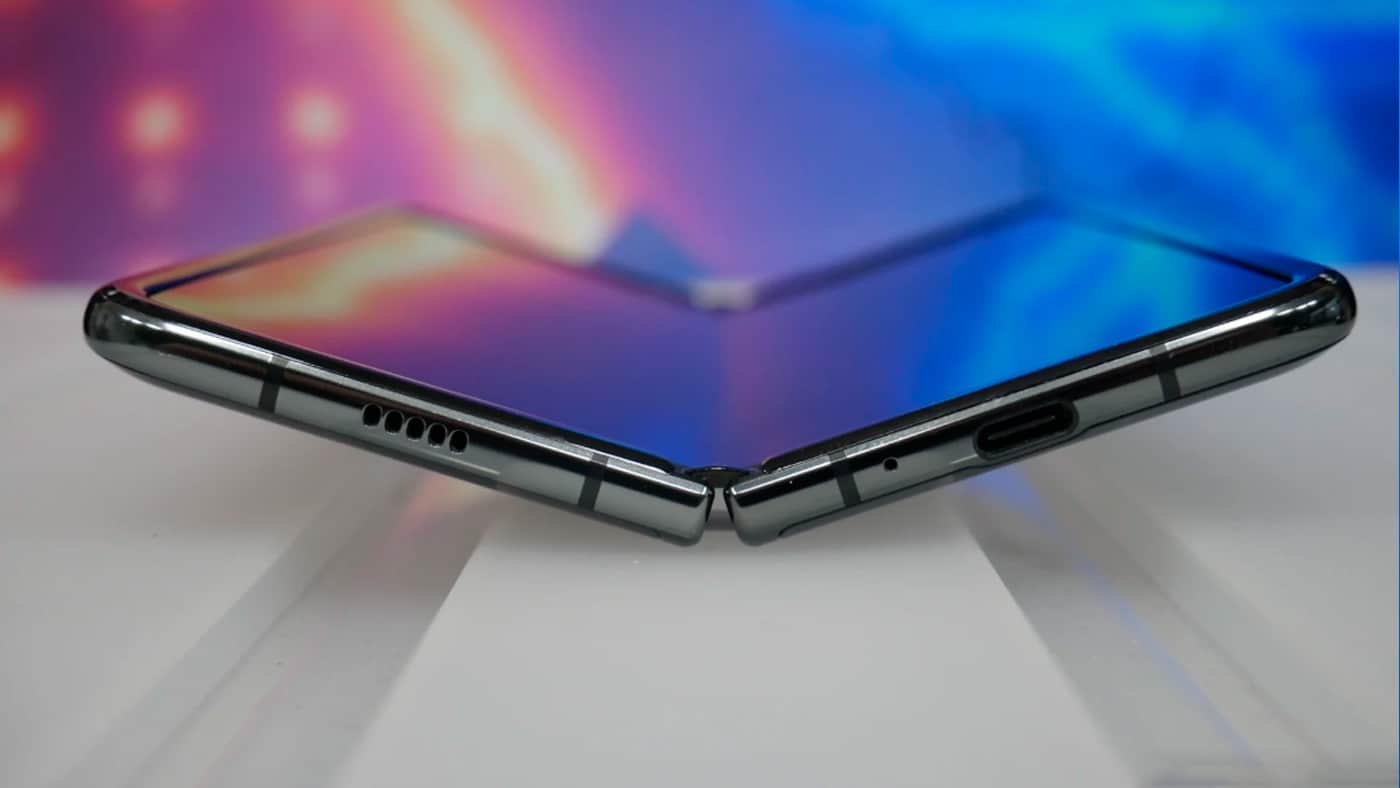 تريد Samsung بيع 7 ملايين جهاز قابل للطي في عام 2021 1