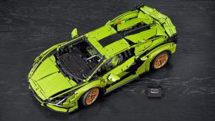 Lego Technic تطلق مجموعة لتجميع Lamborghini Sián FKP 37 6