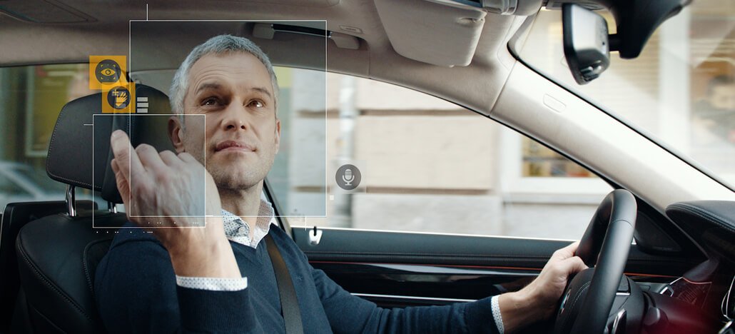 BMW apresenta BMW Natural Interaction, sistema que combina comando de voz, gestos e olhar