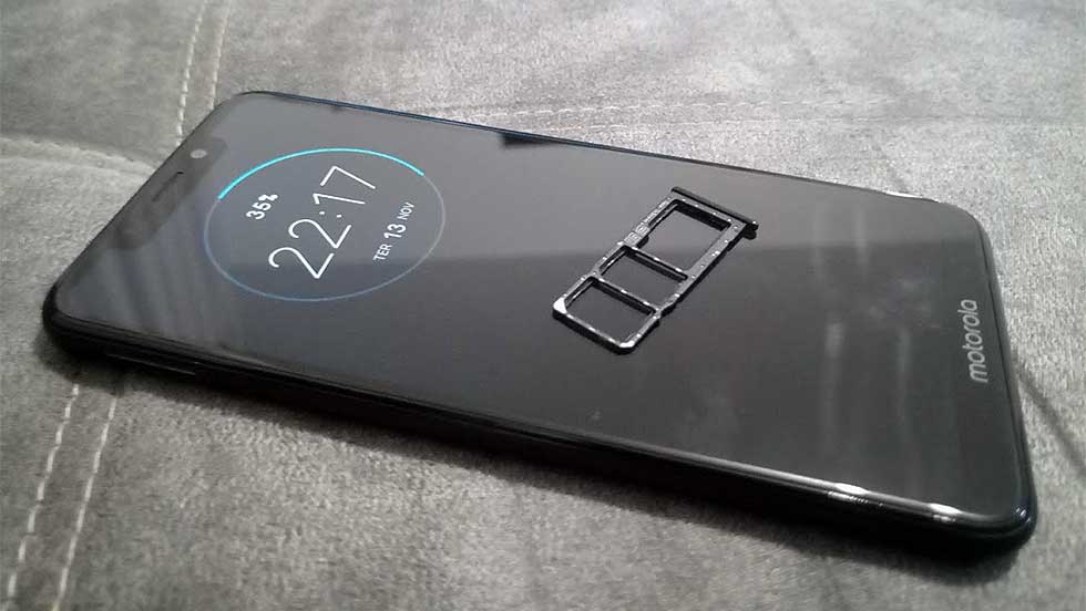 مراجعة: Motorola One - هل يستحق هاتف Android One الذكي كل هذا العناء؟ 22