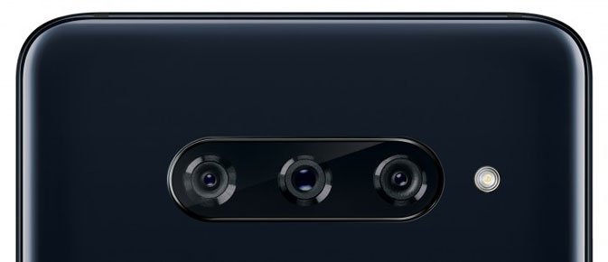 يتميز LG V40 ThinQ بخمس كاميرات ، اثنتان في الأمام وثلاث في الخلف 11