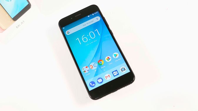 يبدأ Xiaomi Mi A1 في تلقي إصدار مصحح من Android 8.1 Oreo 3