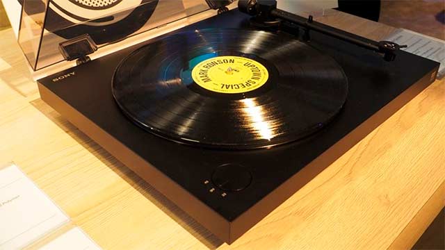 Sony vai voltar a fabricar discos de vinil depois de parar produção há 30 anos
