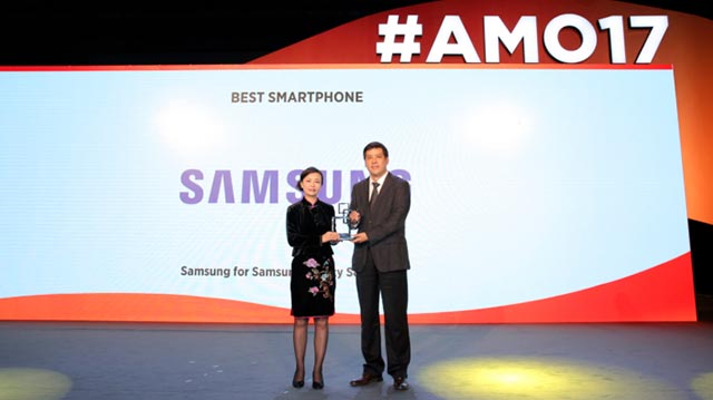 Samsung Galaxy S8 e S8+ vencem prêmio de melhor smartphone na MWC Xangai
