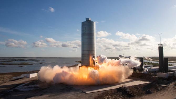 يشرح رئيس SpaceX كيف يمكن للمركبة الفضائية أن تساعد في التخلص من خردة الفضاء 2