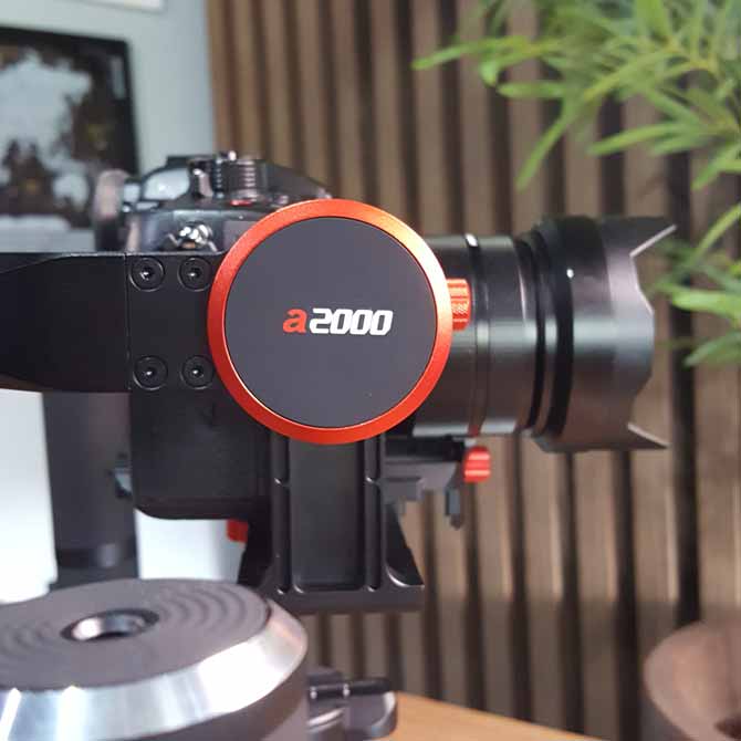 Feiyutech a2000: انطباعاتنا عن مثبت gimbal للكاميرا DSLR 3