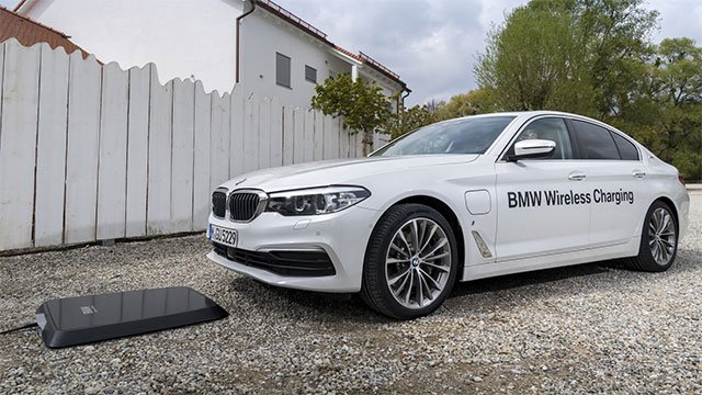 BMW تطلق الشاحن التعريفي للسيارات الكهربائية والهجينة 3