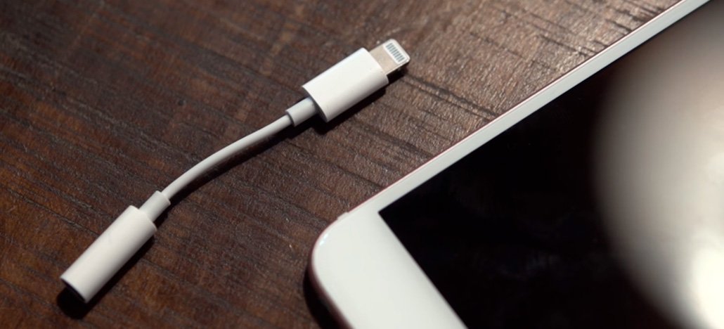 Apple não vai mais fornecer adaptador Lightning - P2 com os iPhones vendidos