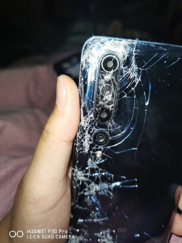 تم سحق Xiaomi Mi 10