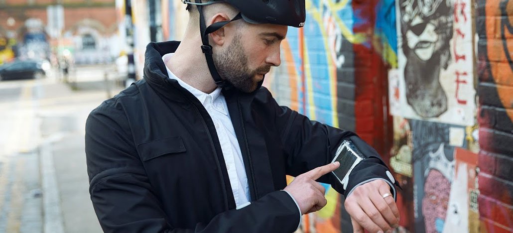 Ford cria jaqueta "inteligente" com LEDs e conexão ao smartphone para ciclistas