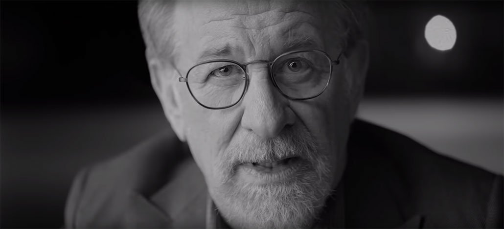 Steven Spielberg é criticado por fazer parceria com Apple após criticar Netflix
