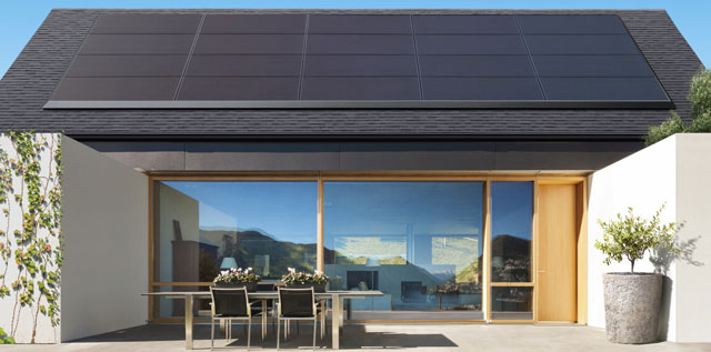 بالشراكة مع Panasonic ، تقدم Tesla فتحات سقف جديدة 1