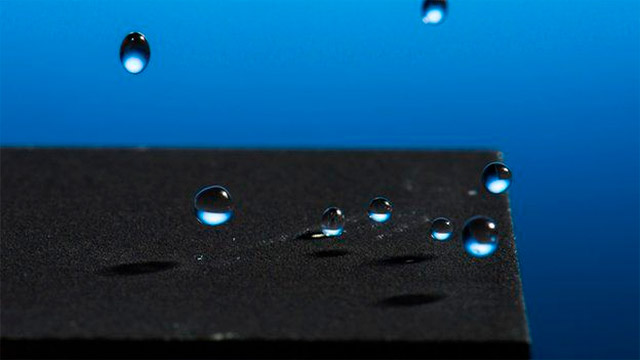 تظهر الأبحاث كيف يمكن لقطرات الماء أن تجعل تبريد الإلكترونيات أكثر كفاءة 1