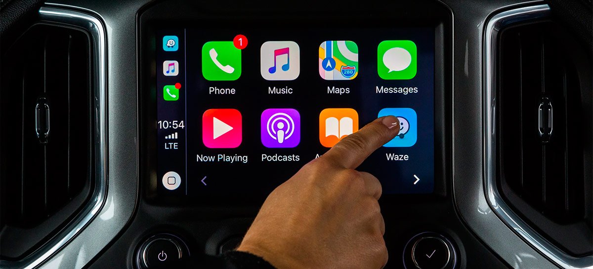 Suporte da Waze para tela divida no CarPlay já está em fase de testes