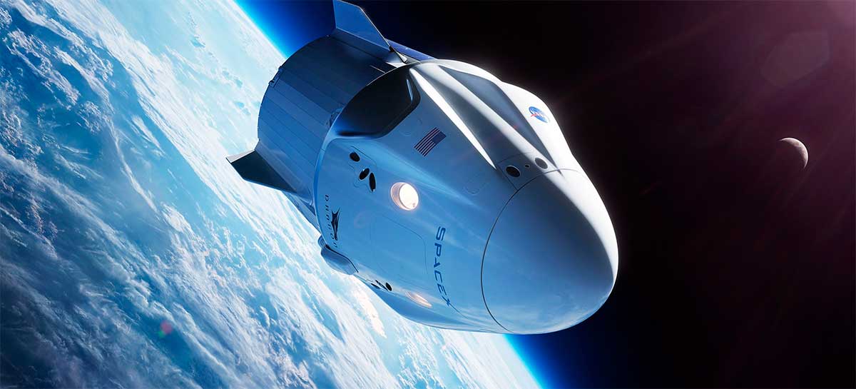 SpaceX deve levar primeiros turistas ao espaço em 2021