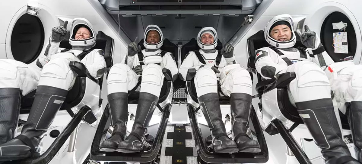SpaceX fará sua primeira missão comercial tripulada em 14 de novembro