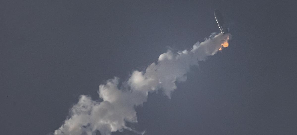 Quarto foguete Starship da Spacex explode durante teste