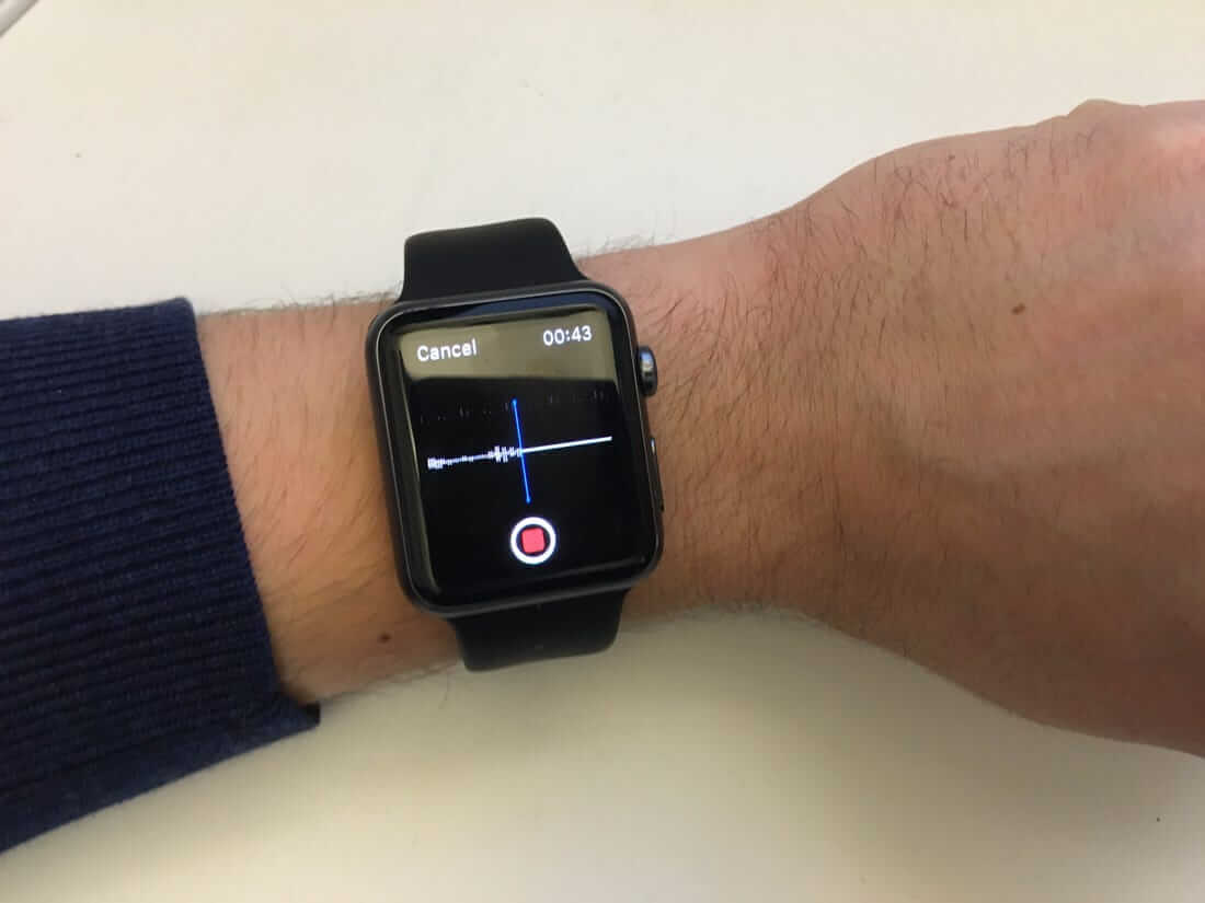 كيفية تسجيل وتشغيل المذكرات الصوتية Apple Watch 1